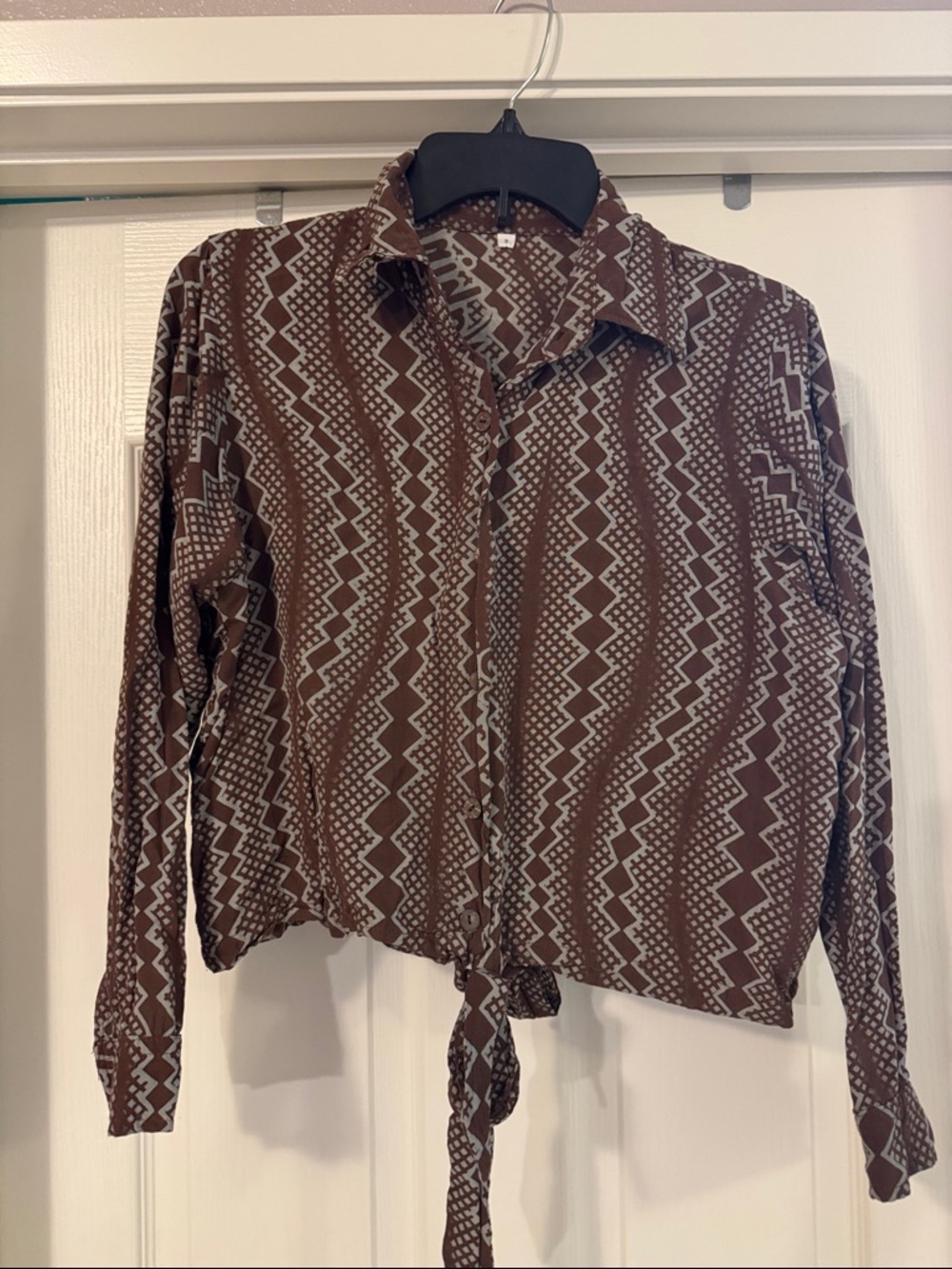 Women's Brown Patterned Tie-Front Button Shirt.